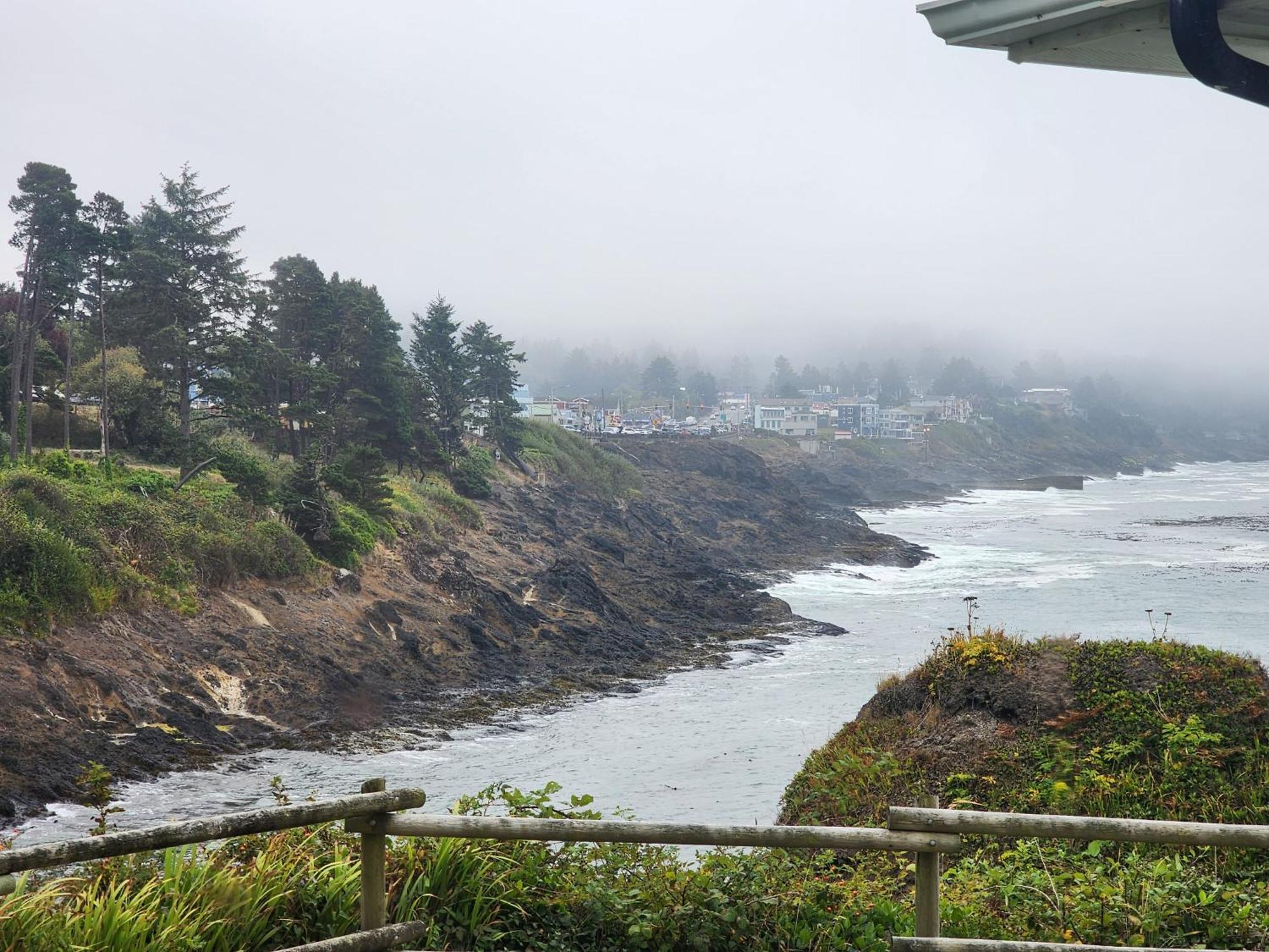 Inn At Arch Rock Depoe Bay Exterior foto